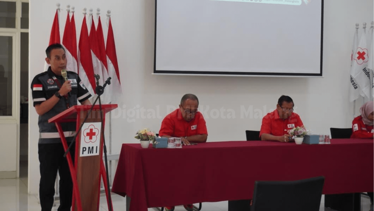 Penyampaian laporan Ketua Panitia Pelatihan Ambulans PMI Kabupaten Aceh Timur